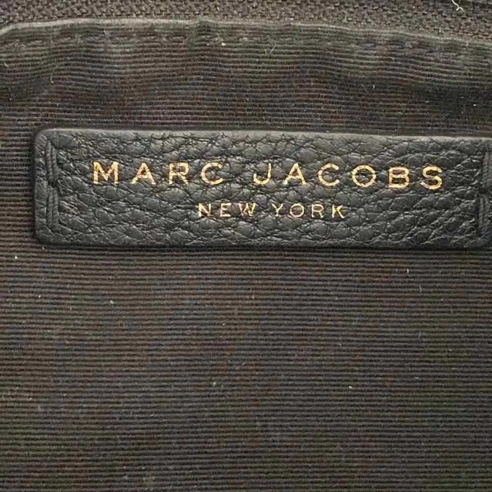 Marc Jacobs Black Leather Crossbody Bag Gold Logo Urban Minimalist Designer